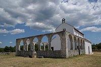 Batvači (Peroj - Barbariga) – bazilika sv. Fošky  (Crkva Sveta Foška)