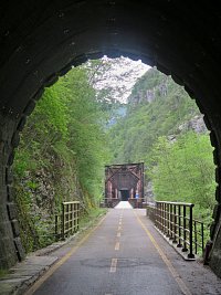 mosty a tunely bývalé železnice
