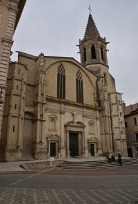 katedrála v Carpentras. 