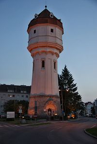 Vídeňské Nové Město – vodárenská věž  (Wiener Neustadt – Wasserturm)