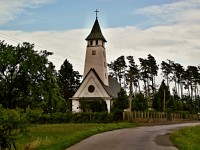 kostel v Lačnově