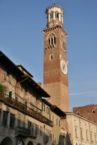 Verona – věž Lamberti  (Torre dei Lamberti)