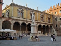 Verona – lodžie provinční rady  (Loggia del Consiglio)