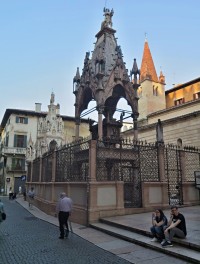 Verona – pohřebiště Scaliger  (Arche scaligere)