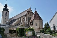 Enns – Lorch (Enže) – bazilika sv. Vavřince  (Basilika St. Laurenz)