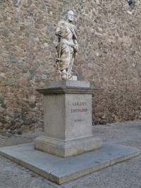 socha krále Carlose V.