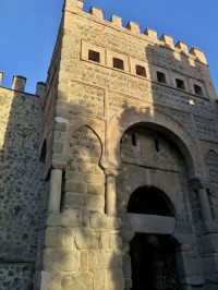 Toledo – brána Alfonse VI. (Puerta de Alfonso VI)