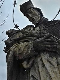 Šumperk – socha sv. Jana Nepomuckého (Nerudova ulice)