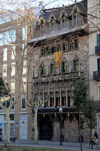Barcelona – Palác barona z Quadras  (Palau Baró de Quadras)