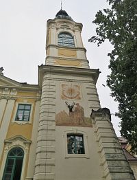 věž se sv. Hubertem