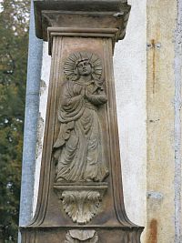 reliéf Panny Marie Bolestné