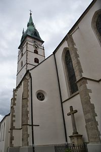 vyhlídková věž kostela Nanebevzetí Panny Marie.