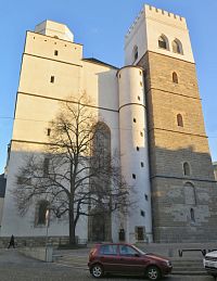 věžové průčelí sv. Mořice