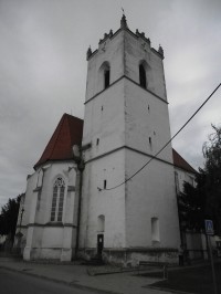 Pouzdřany – gotický kostel sv. Mikuláše a sv. Václava