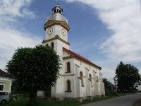 kostel v troubelické části Lazce