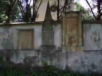 empírové náhrobky