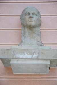 busta Marušky Kudeříkové