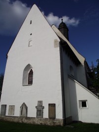 Javorník - hřbitovní kostel
