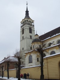 věž kostela Sv.Fr.Serafínského