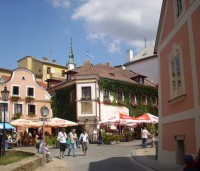 Jindřichův  Hradec - předzámčí - ul. Dobrovského