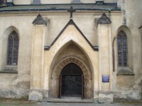 Vchod do kostela sv. Gotharda