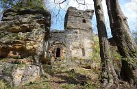 hrad Svojkov