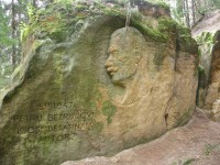 skalní relief u V.Opatovic