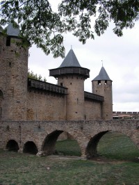 Hrad uvnitř pevnosti