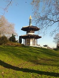 London peace pagoda