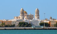 Cádiz - katedrála Nueva z moře