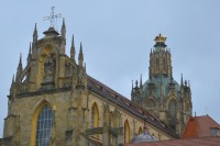 klášterní chrám s mariánskou korunou