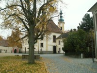 Opočno - Kostel nejsvětější trojice