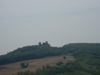 Sirotčí hrad s částí Tabulové hory od Děvína