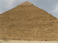 Chefrenova (Rachefova) pyramida (Gíza, Egypt)