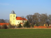 32 Dobřichov, kostel Nejsvětější Trojice