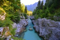 Slovinsko - Julské Alpy: řeka Soča (v údolí Trenta)