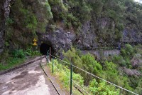Madeira: Levada Caldeirão do Inferno - neznačená křižovatka
