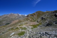 Švýcarsko - Walliské Alpy: cestou z Gornergratu k údolí potoka Findelbach
