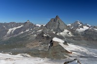 Švýcarsko - Walliské Alpy: výhled z Klein Matterhornu na Matterhorn