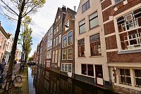 Nizozemsko: Delft - domy až do vody
