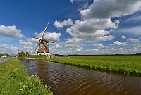 Nizozemsko: krajina s větrným mlýnem