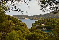 Chorvatsko - ostrov Mljet: Veliko jezero a ostrůvek sv. Marije
