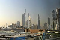 SAE - Dubaj: Sheik Zayed Road
