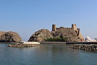 Omán: starý Muscat - portugalská pevnost