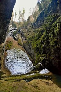 Moravský kras: Punkevní jeskyně - dno propasti Macochy