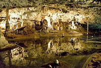 Moravský kras: Punkevní jeskyně - sintrové jezírko