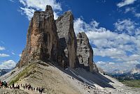 Itálie - Dolomity: Tre Cime di Lavaredo, Drei Zinnen - nejslavnější útvar Dolomit