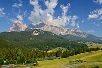 Itálie - Dolomity: Tofana nad kempem Dolomiti u Cortiny d'Ampezzo