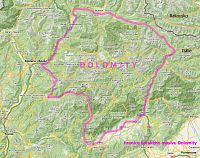 Itálie - Dolomity: mapa hranic horského masívu Dolomity (zdroj: mapy.cz)