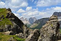 Itálie - Dolomity: na hřebeni Padon